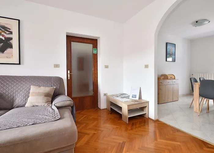 Spacious Mary With Terrace Apartamento Rovinj