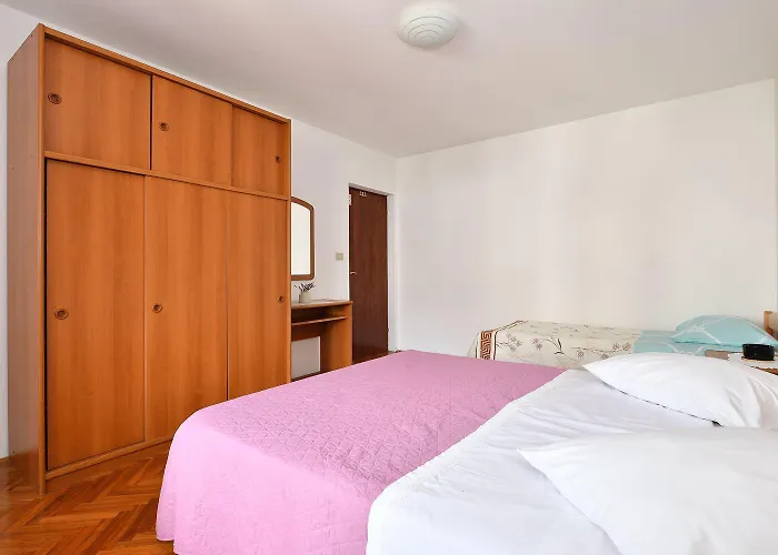 Spacious Mary With Terrace Rovinj