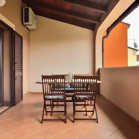 Spacious Mary With Terrace Rovinj